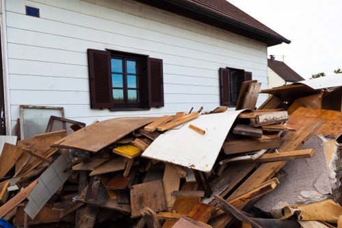 Eco-friendly disposal and recycling during house clearance